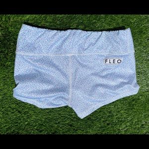 Fleo Shorts